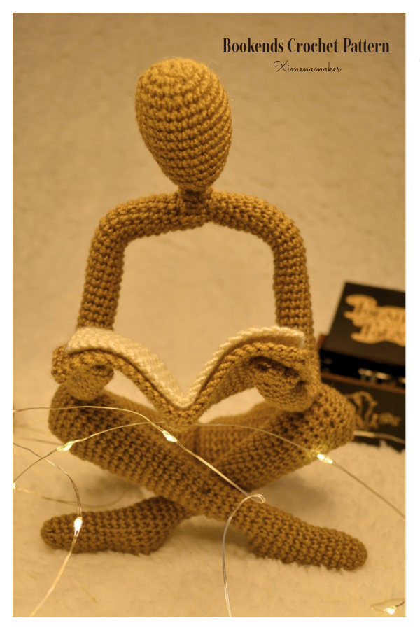 Beautiful Bookend Reader Crochet Pattern